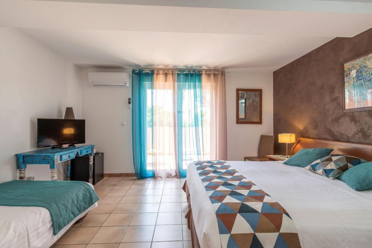 Les Bastides Saint Paul Hotel Exterior photo